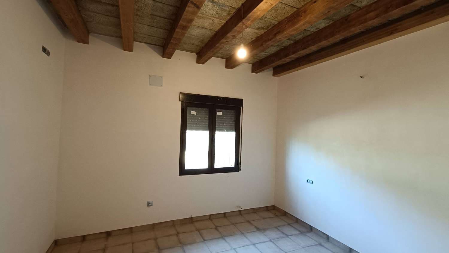 9 soveværelse Finca/Landehus til salg i Montefrio - € 380.000 (Ref: 4847483)