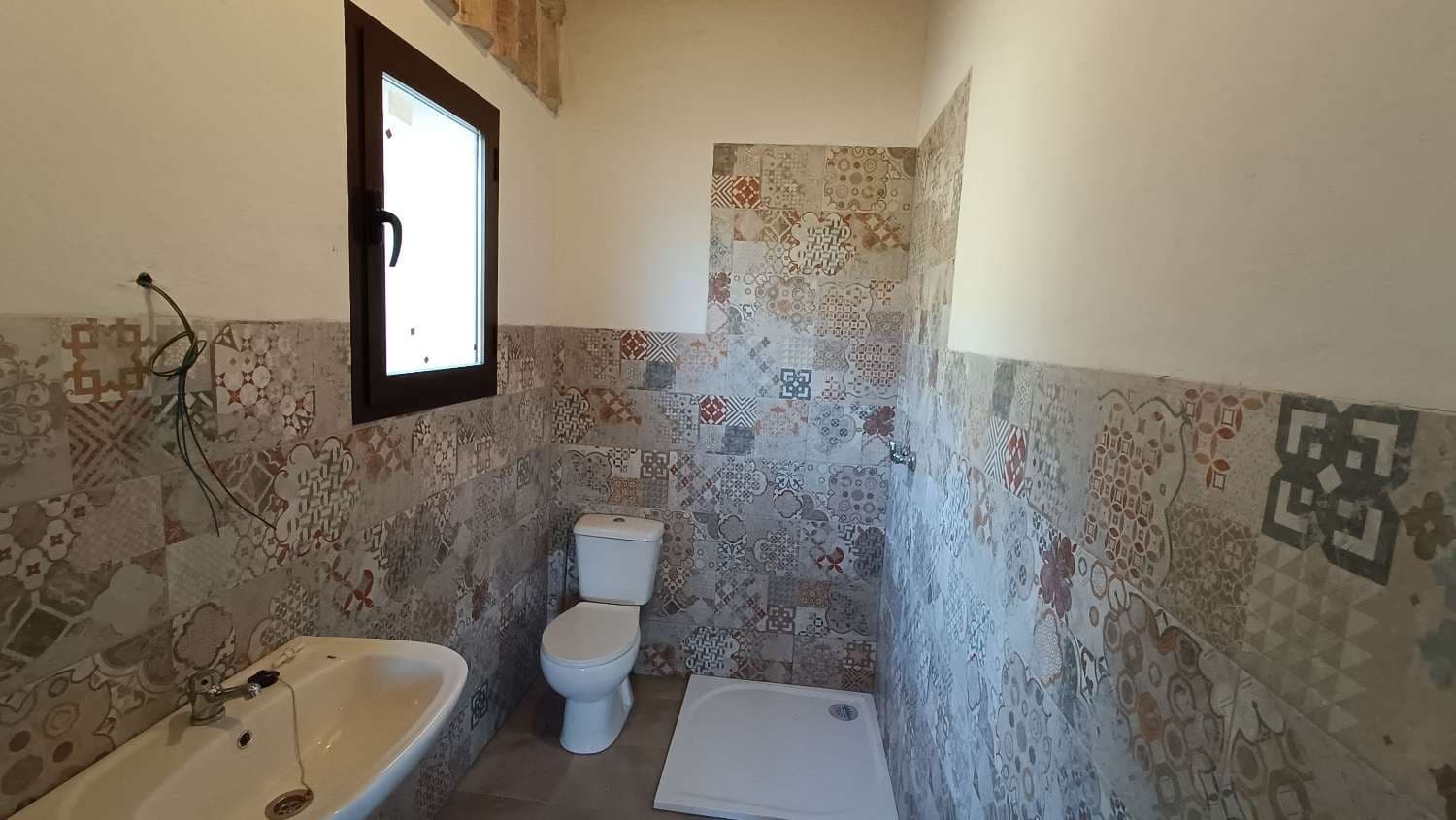 9 soveværelse Finca/Landehus til salg i Montefrio - € 380.000 (Ref: 4847483)