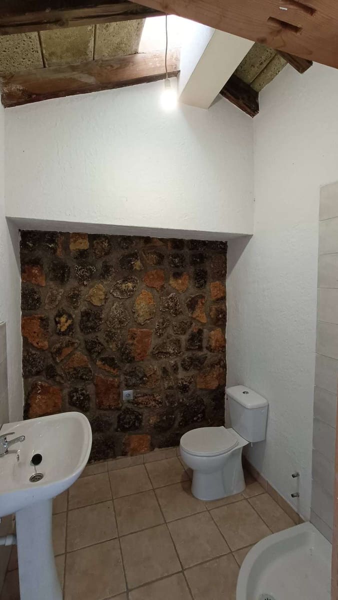 9 soveværelse Finca/Landehus til salg i Montefrio - € 380.000 (Ref: 4847483)