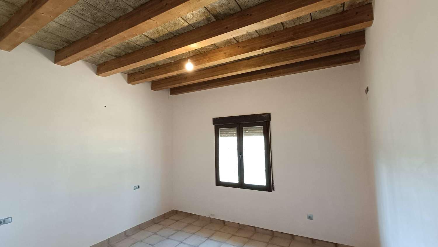 9 soveværelse Finca/Landehus til salg i Montefrio - € 380.000 (Ref: 4847483)