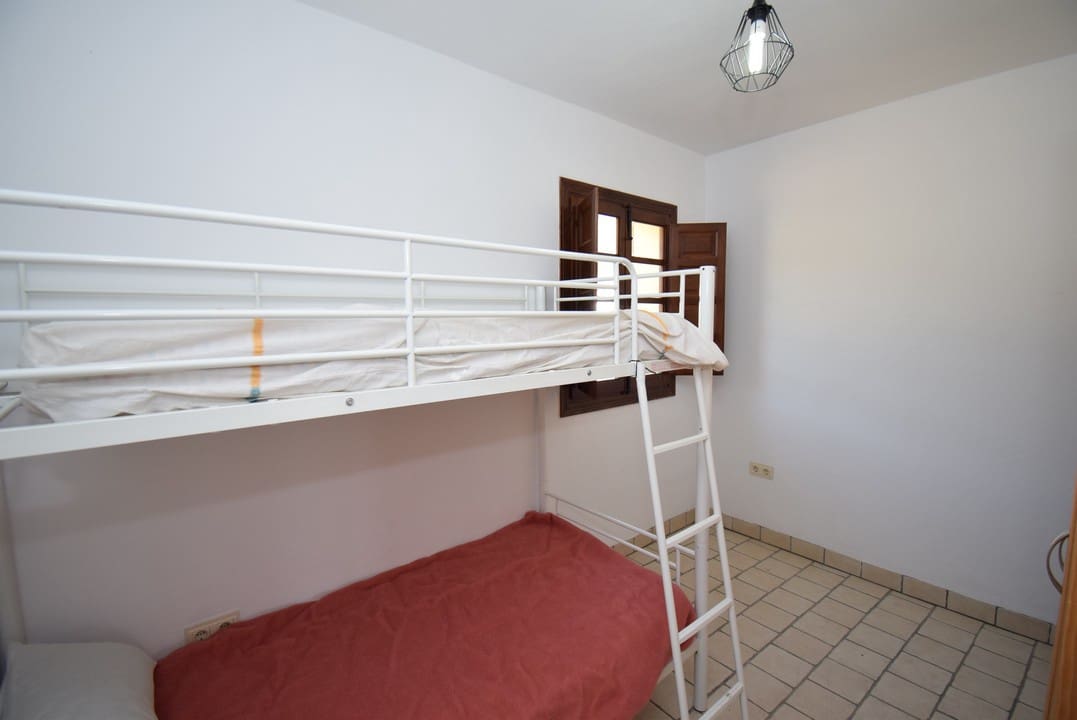 7 sypialnia Finka/Dom wiejski na sprzedaż w Illora z basenem - 299 900 € (Ref: 6258453)