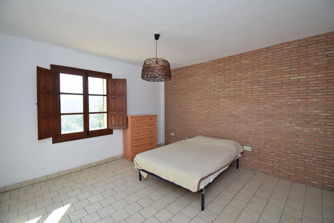 7 sypialnia Finka/Dom wiejski na sprzedaż w Illora z basenem - 299 900 € (Ref: 6258453)