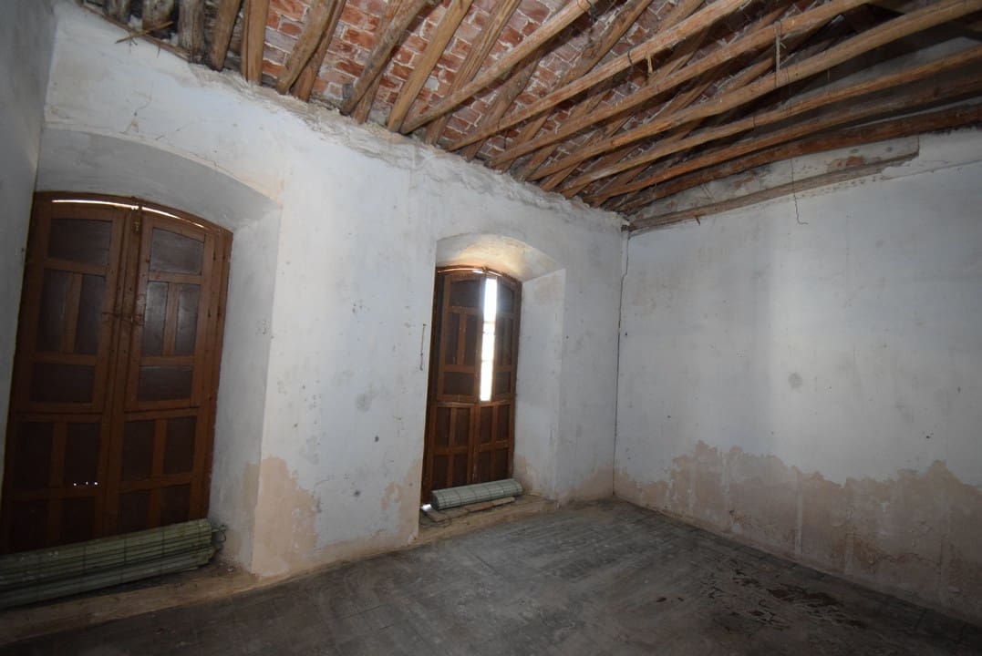 6 soveværelse Byhus til salg i Montefrio - € 90.000 (Ref: 6923940)