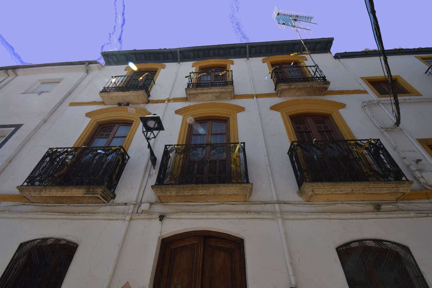 6 soveværelse Byhus til salg i Montefrio - € 90.000 (Ref: 6923940)