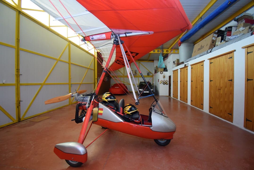 4 soveværelse Finca/Landehus til salg i Loja - € 990.000 (Ref: 7320635)