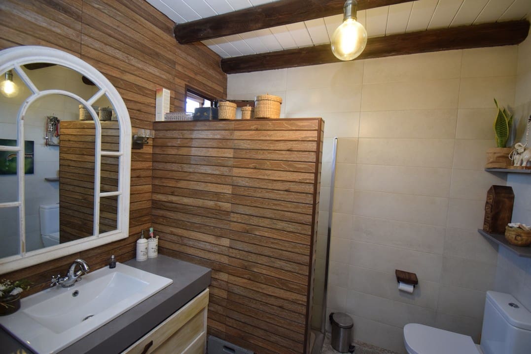 3 soveværelse Finca/Landehus til salg i Moraleda de Zafayona med swimmingpool - € 530.000 (Ref: 7320639)