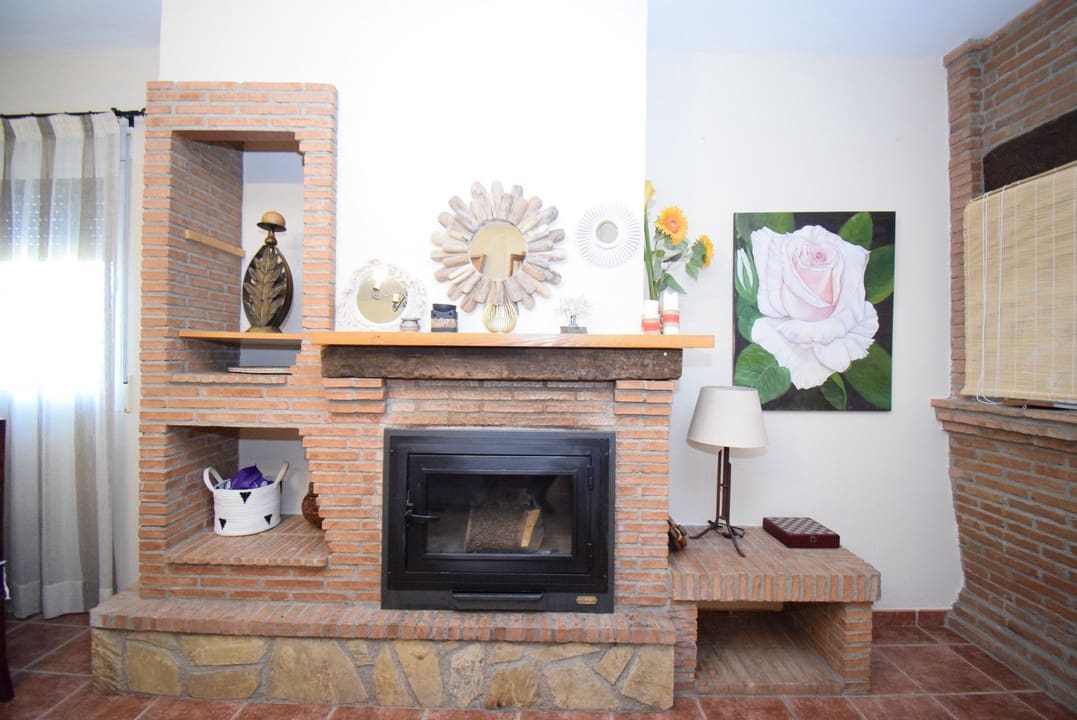 3 soveværelse Finca/Landehus til salg i Moraleda de Zafayona med swimmingpool - € 530.000 (Ref: 7320639)