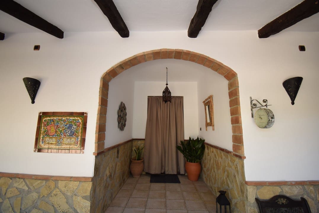 3 soveværelse Finca/Landehus til salg i Moraleda de Zafayona med swimmingpool - € 530.000 (Ref: 7320639)