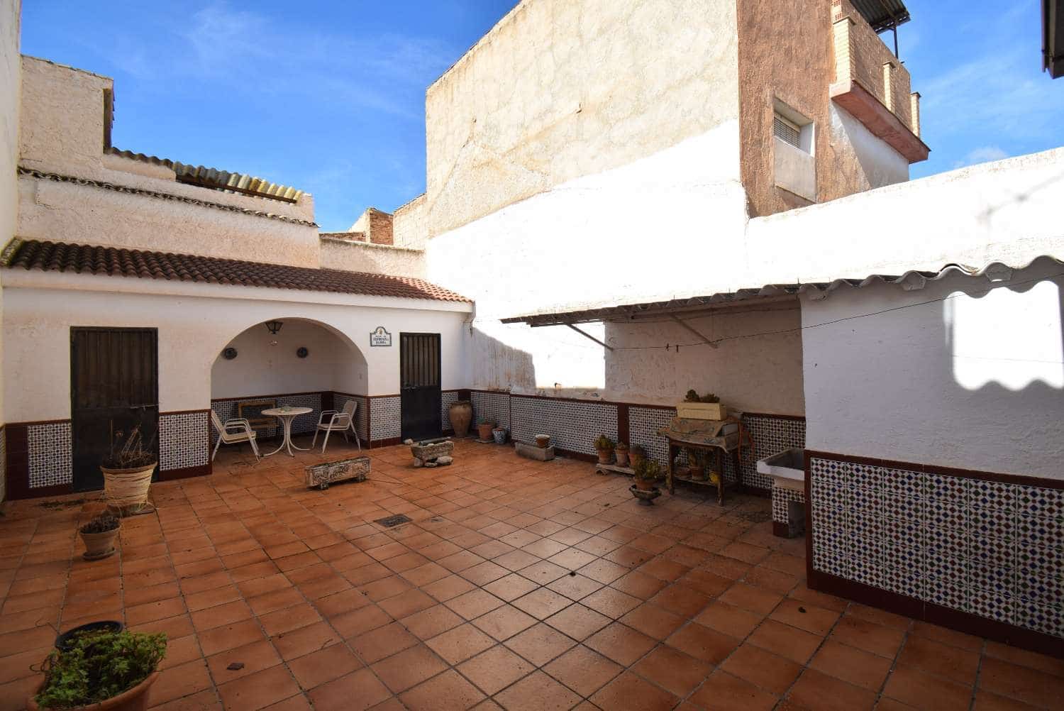 5 soveværelse Byhus til salg i Illora - € 85.000 (Ref: 7320652)