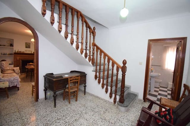 5 chambre Maison de Ville à vendre à Illora - 85 000 € (Ref: 7320652)