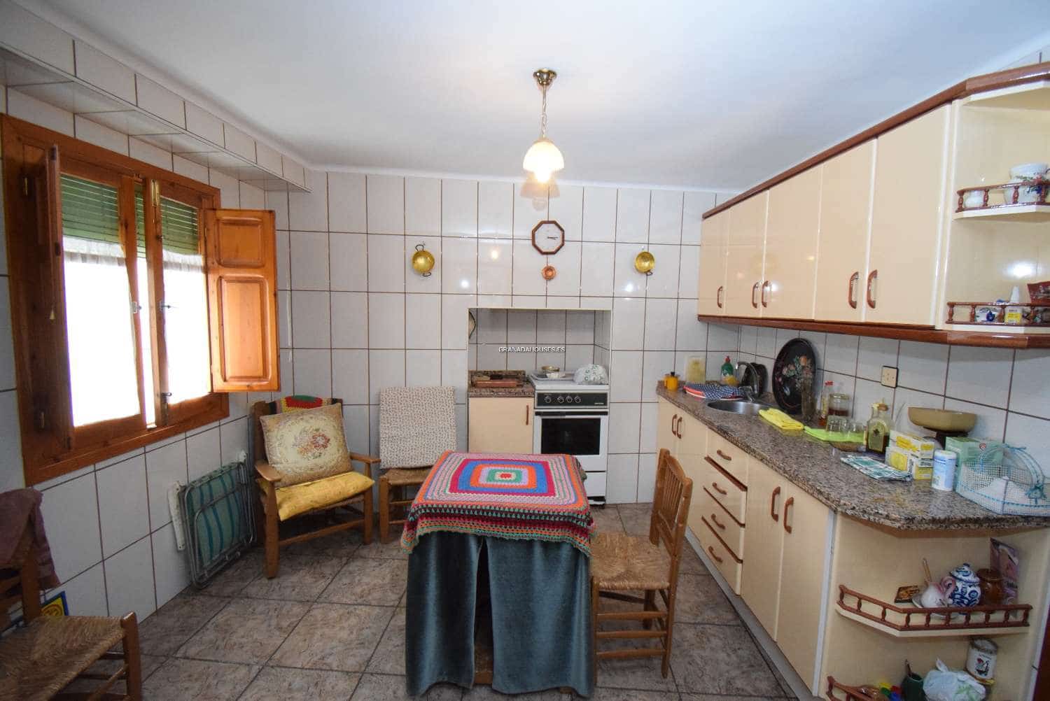 5 soveværelse Byhus til salg i Illora - € 60.000 (Ref: 7499367)