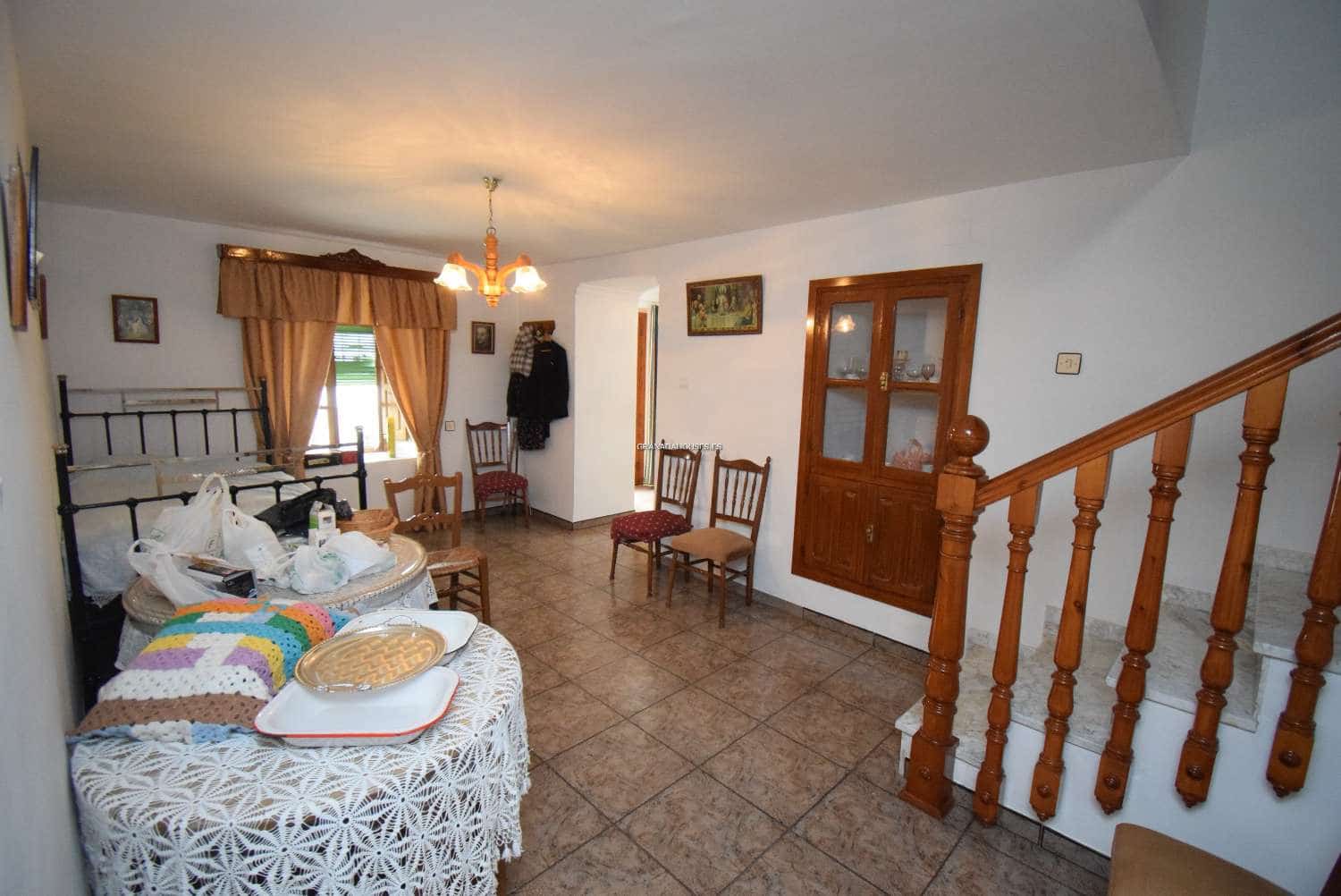 5 soveværelse Byhus til salg i Illora - € 60.000 (Ref: 7499367)