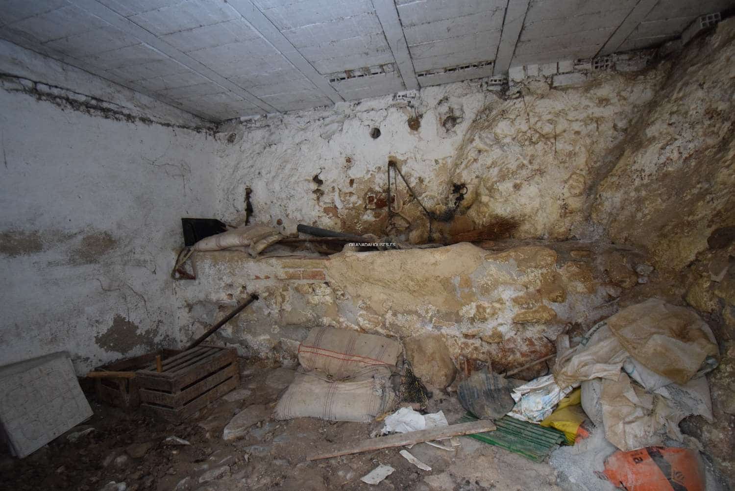 5 soveværelse Byhus til salg i Illora - € 60.000 (Ref: 7499367)