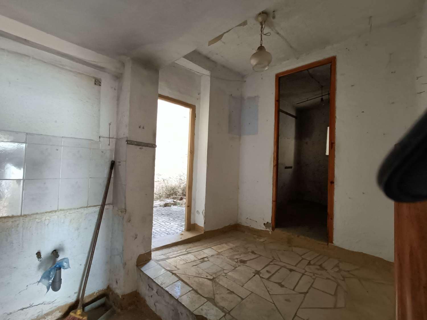 5 soveværelse Byhus til salg i Illora - € 60.000 (Ref: 7499367)
