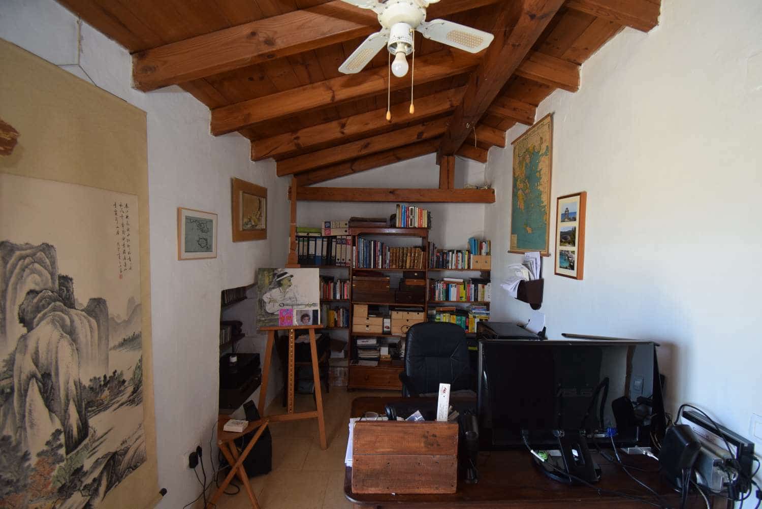 7 soveværelse Finca/Landehus til salg i Montefrio med swimmingpool - € 295.000 (Ref: 7531827)