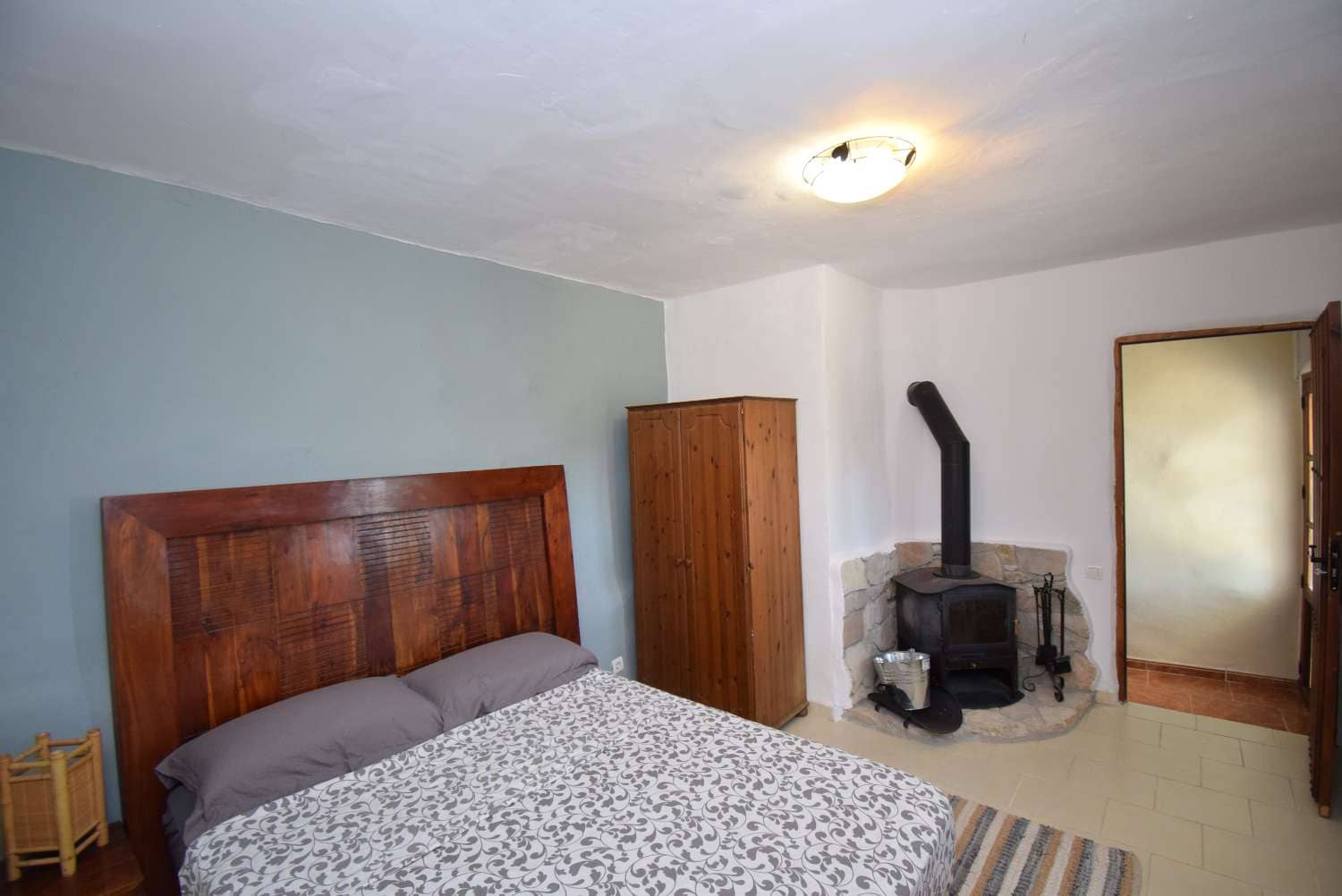 7 soveværelse Finca/Landehus til salg i Montefrio med swimmingpool - € 295.000 (Ref: 7531827)