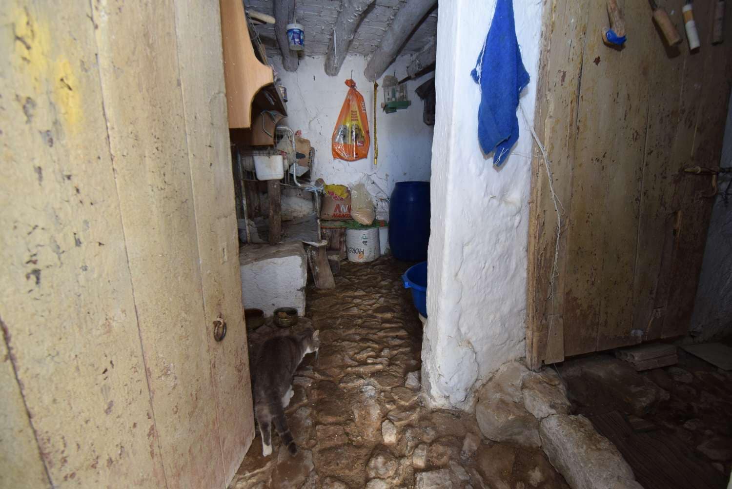 4 soveværelse Finca/Landehus til salg i Loja med garage - € 118.000 (Ref: 7537605)