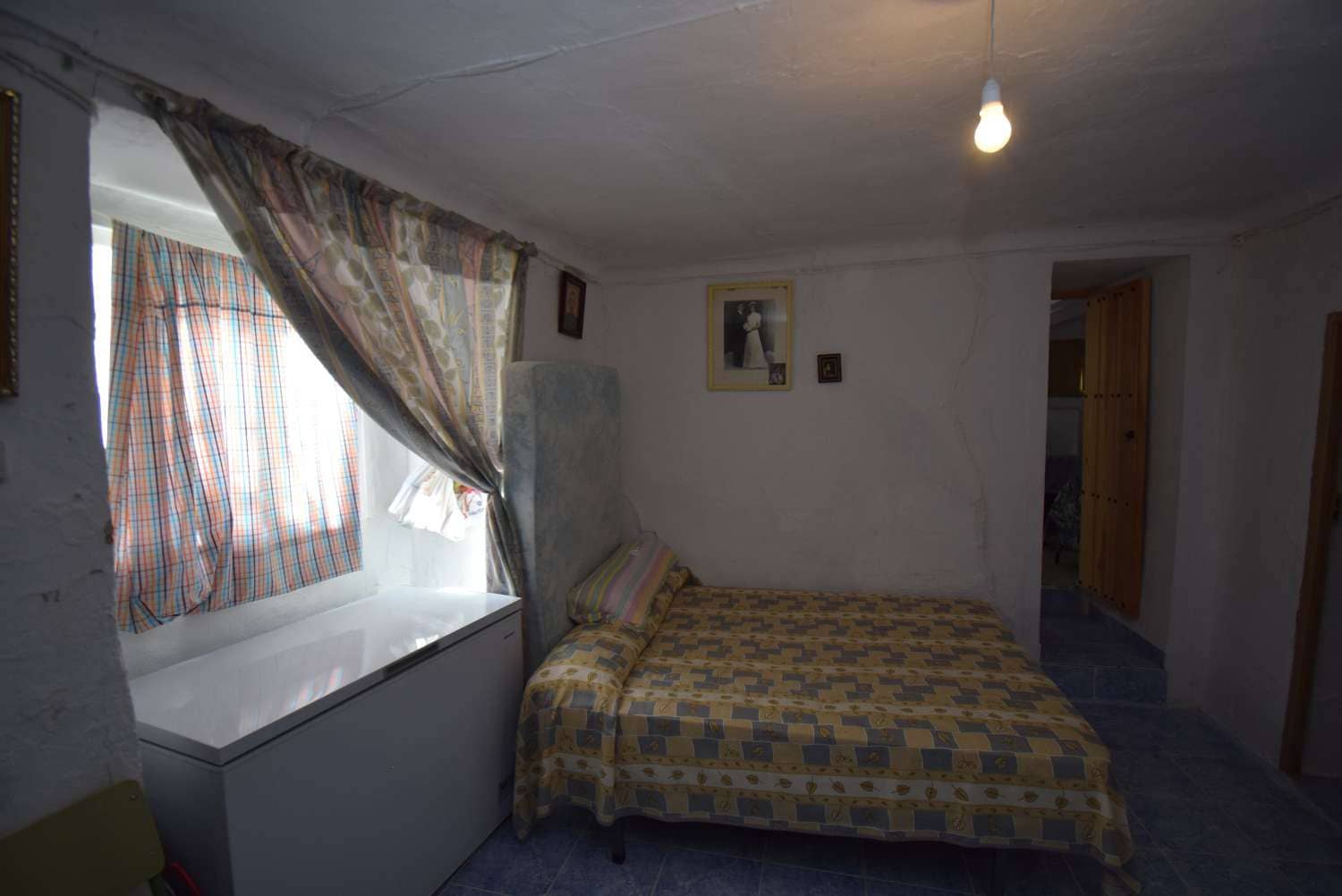 4 soveværelse Finca/Landehus til salg i Loja med garage - € 118.000 (Ref: 7537605)