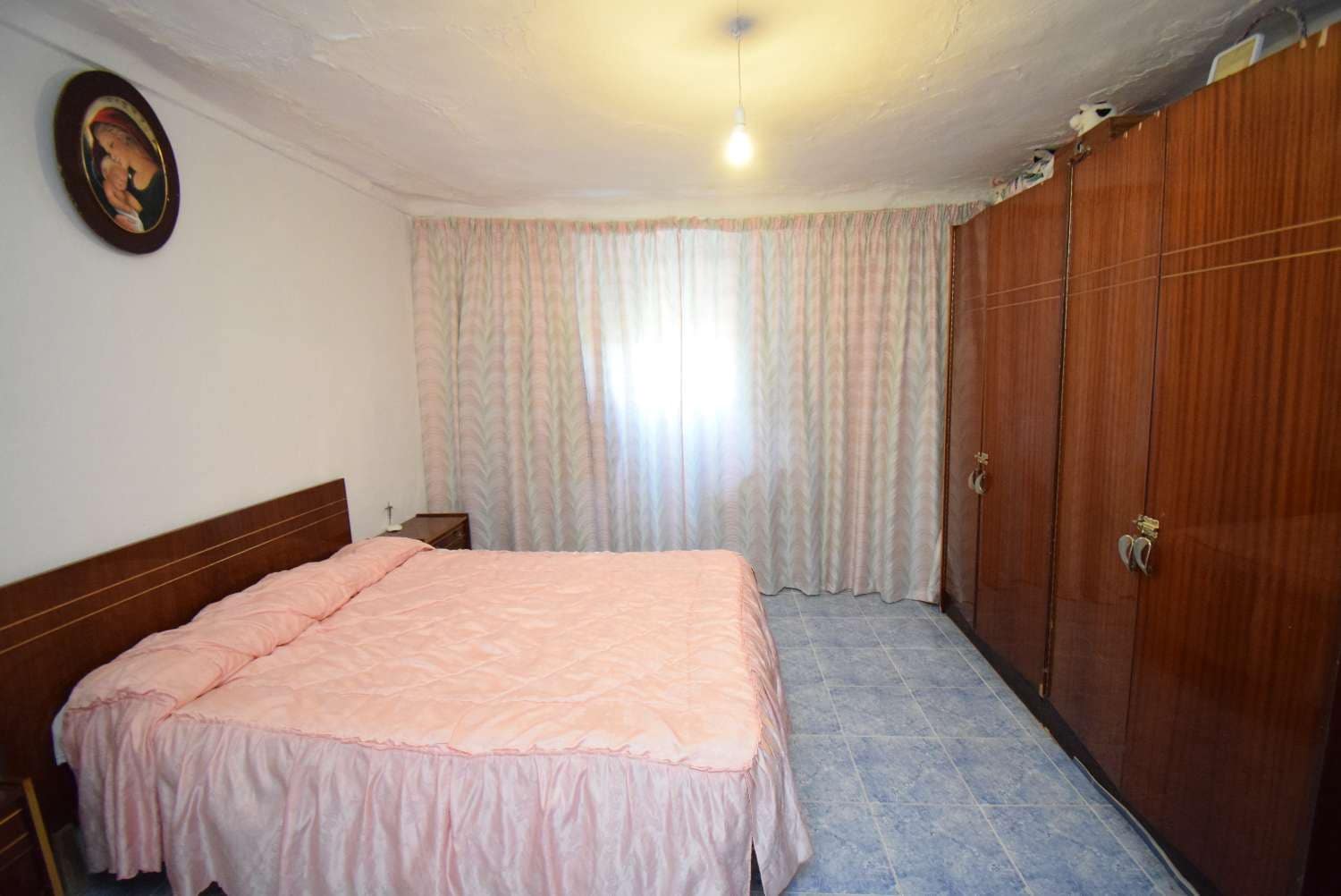 4 soveværelse Finca/Landehus til salg i Loja med garage - € 118.000 (Ref: 7537605)