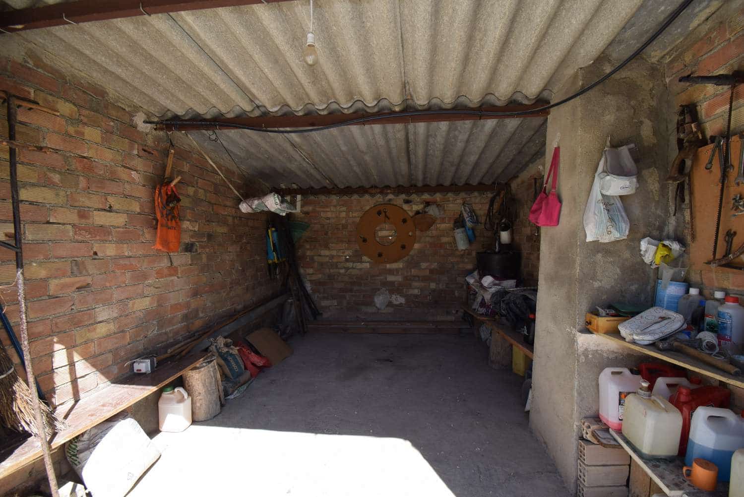 4 soveværelse Finca/Landehus til salg i Loja med garage - € 118.000 (Ref: 7537605)