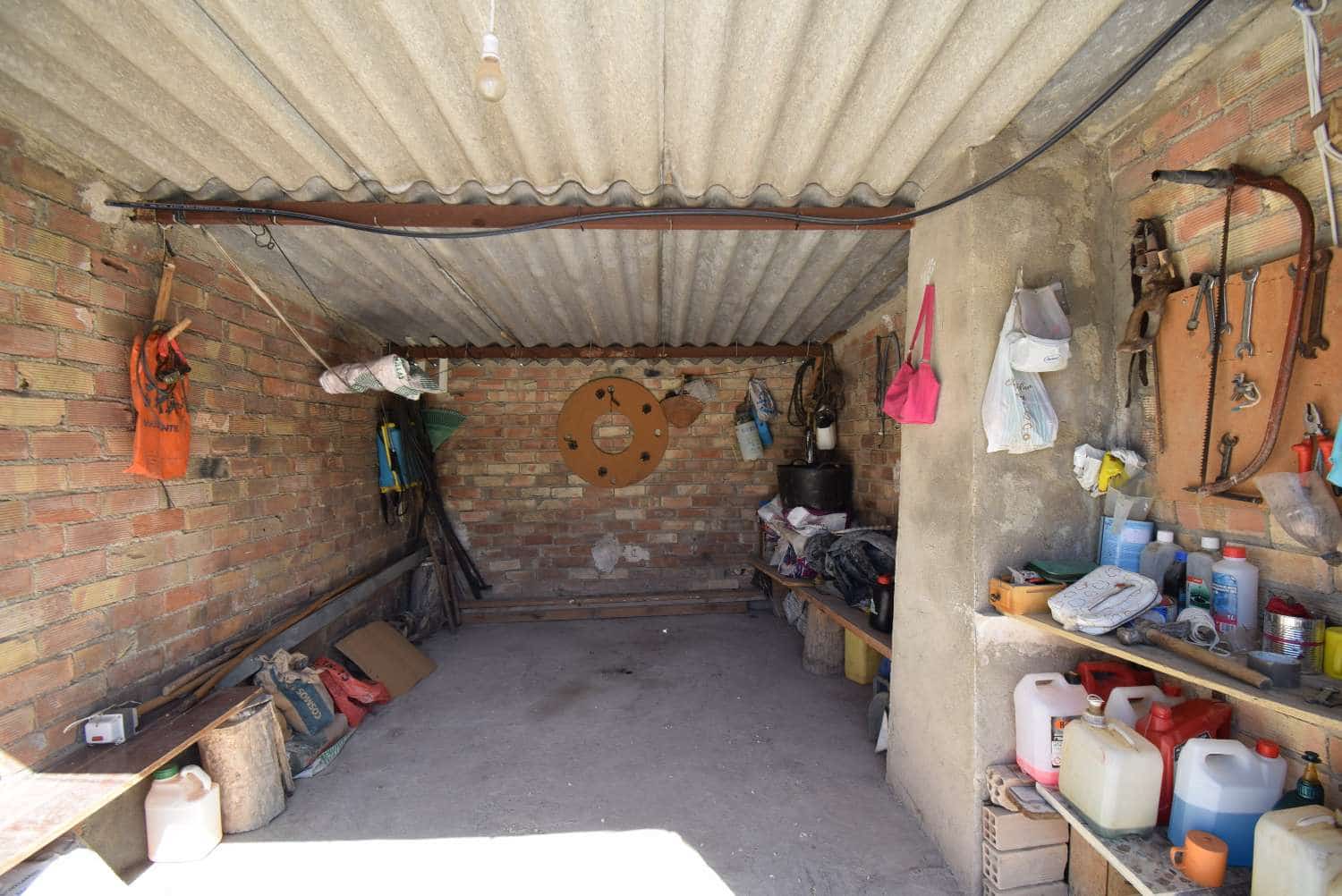 4 soveværelse Finca/Landehus til salg i Loja med garage - € 118.000 (Ref: 7537605)