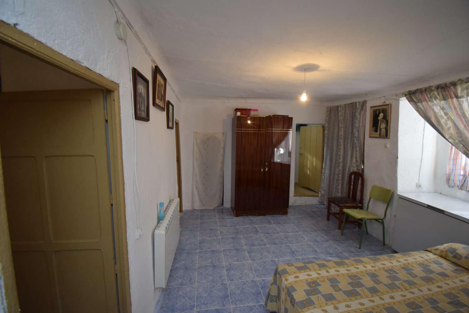 4 soveværelse Finca/Landehus til salg i Loja med garage - € 118.000 (Ref: 7537605)