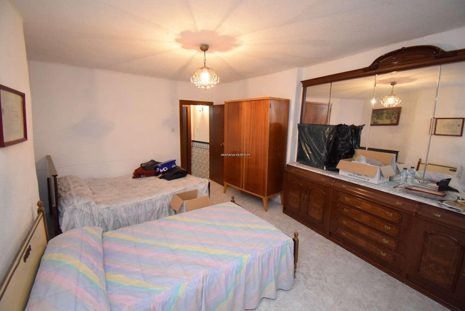 4 soveværelse Byhus til salg i Montefrio - € 75.000 (Ref: 7748837)