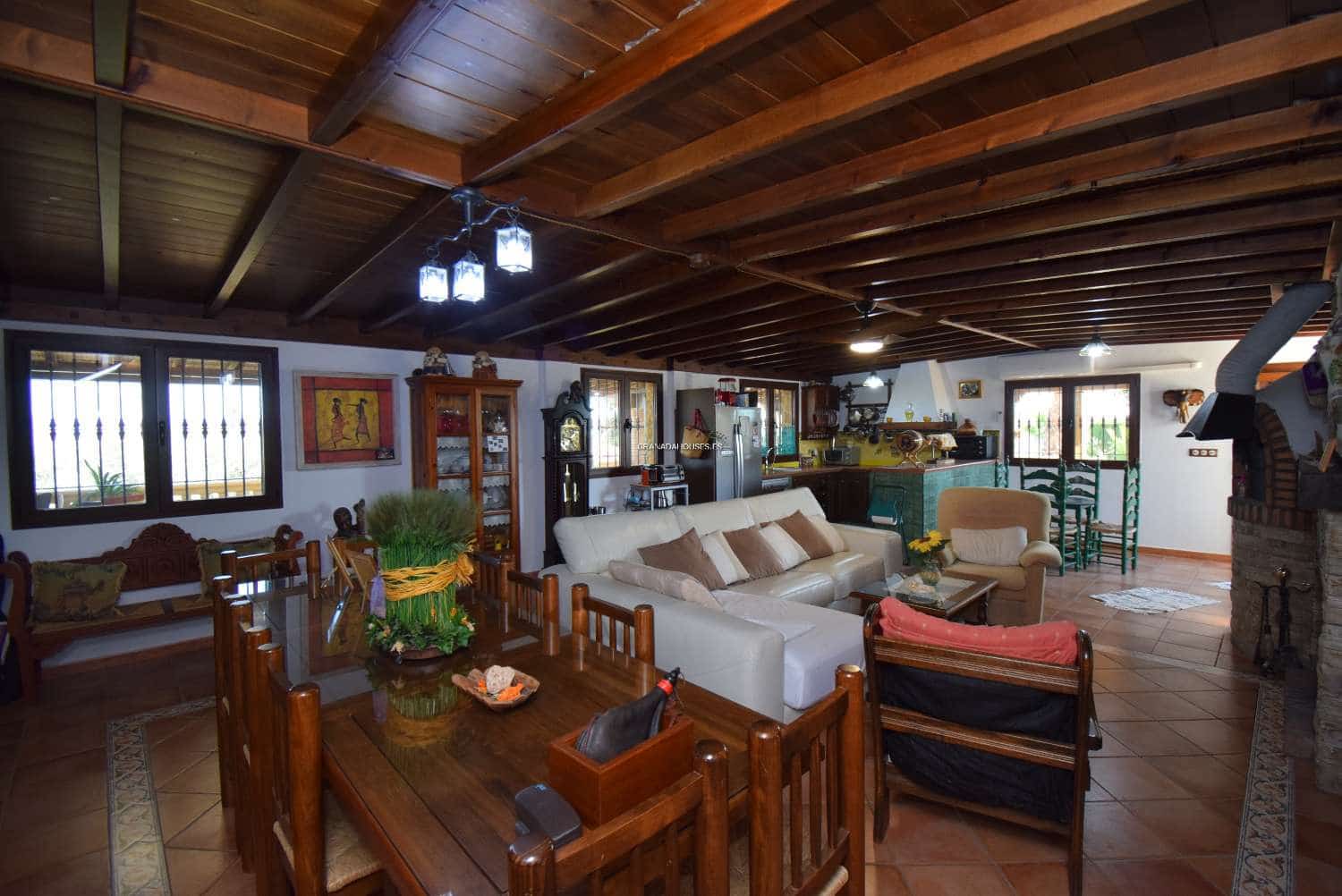 3 soverom Finca/Herregård til salgs i Moraleda de Zafayona med svømmebasseng - € 585 000 (Ref: 7748841)