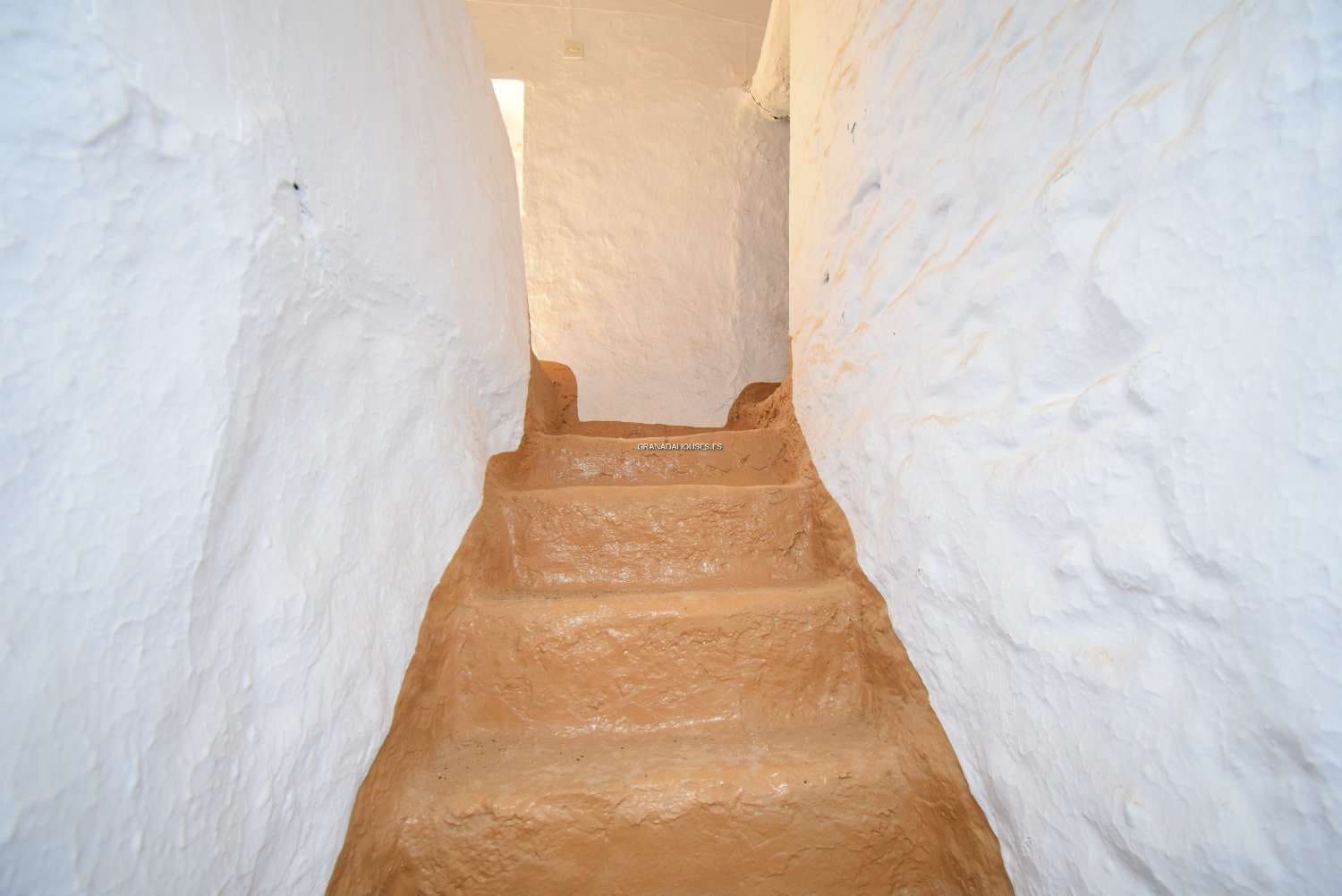 4 soverom Finca/Herregård til salgs i Algarinejo med garasje - € 75 000 (Ref: 7760462)