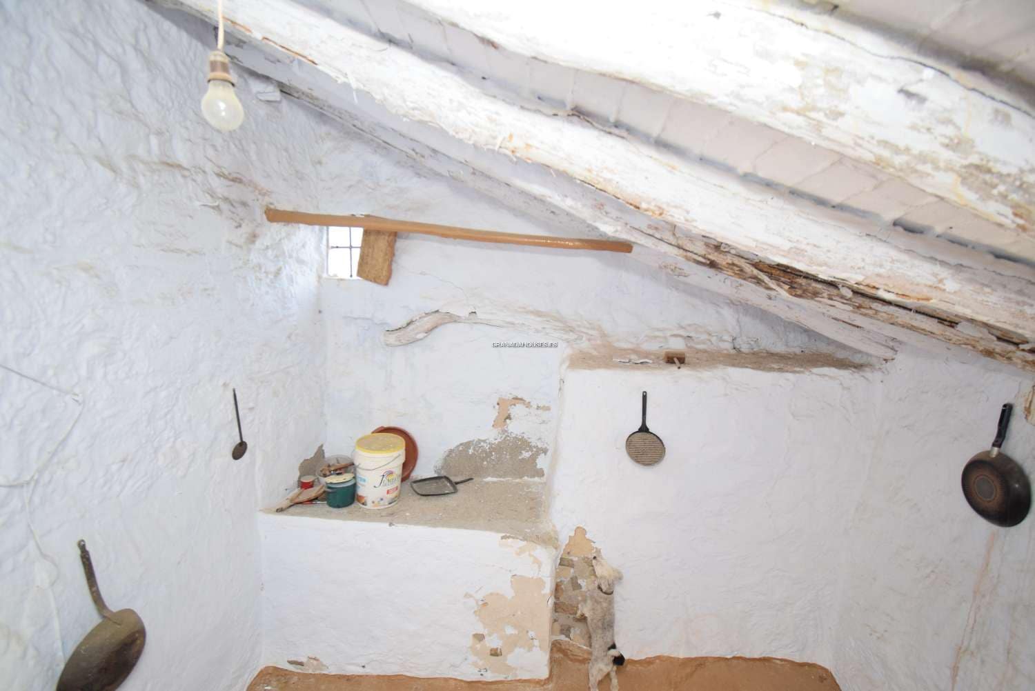 4 soverom Finca/Herregård til salgs i Algarinejo med garasje - € 75 000 (Ref: 7760462)