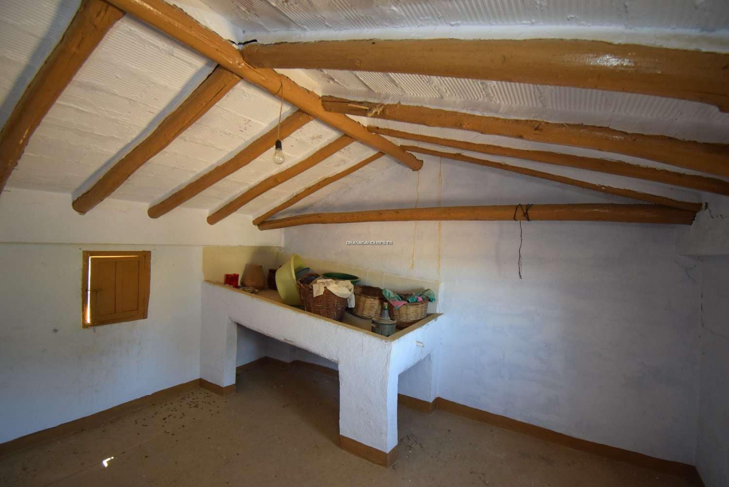 4 soverom Finca/Herregård til salgs i Algarinejo med garasje - € 75 000 (Ref: 7760462)