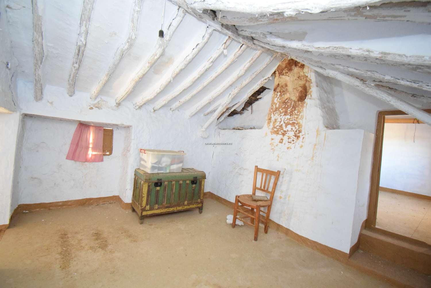 4 soverom Finca/Herregård til salgs i Algarinejo med garasje - € 75 000 (Ref: 7760462)