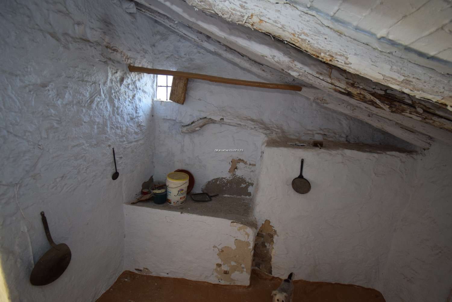 4 soverom Finca/Herregård til salgs i Algarinejo med garasje - € 75 000 (Ref: 7760462)