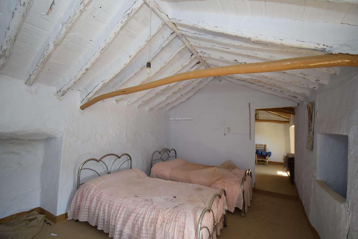 4 soverom Finca/Herregård til salgs i Algarinejo med garasje - € 75 000 (Ref: 7760462)