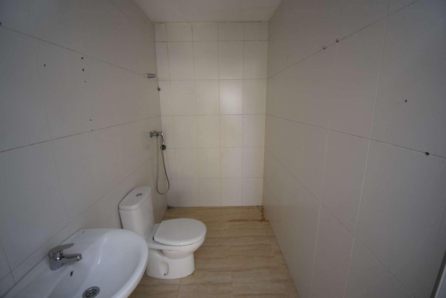 6 soveværelse Finca/Landehus til salg i Montefrio med swimmingpool - € 649.000 (Ref: 7857976)