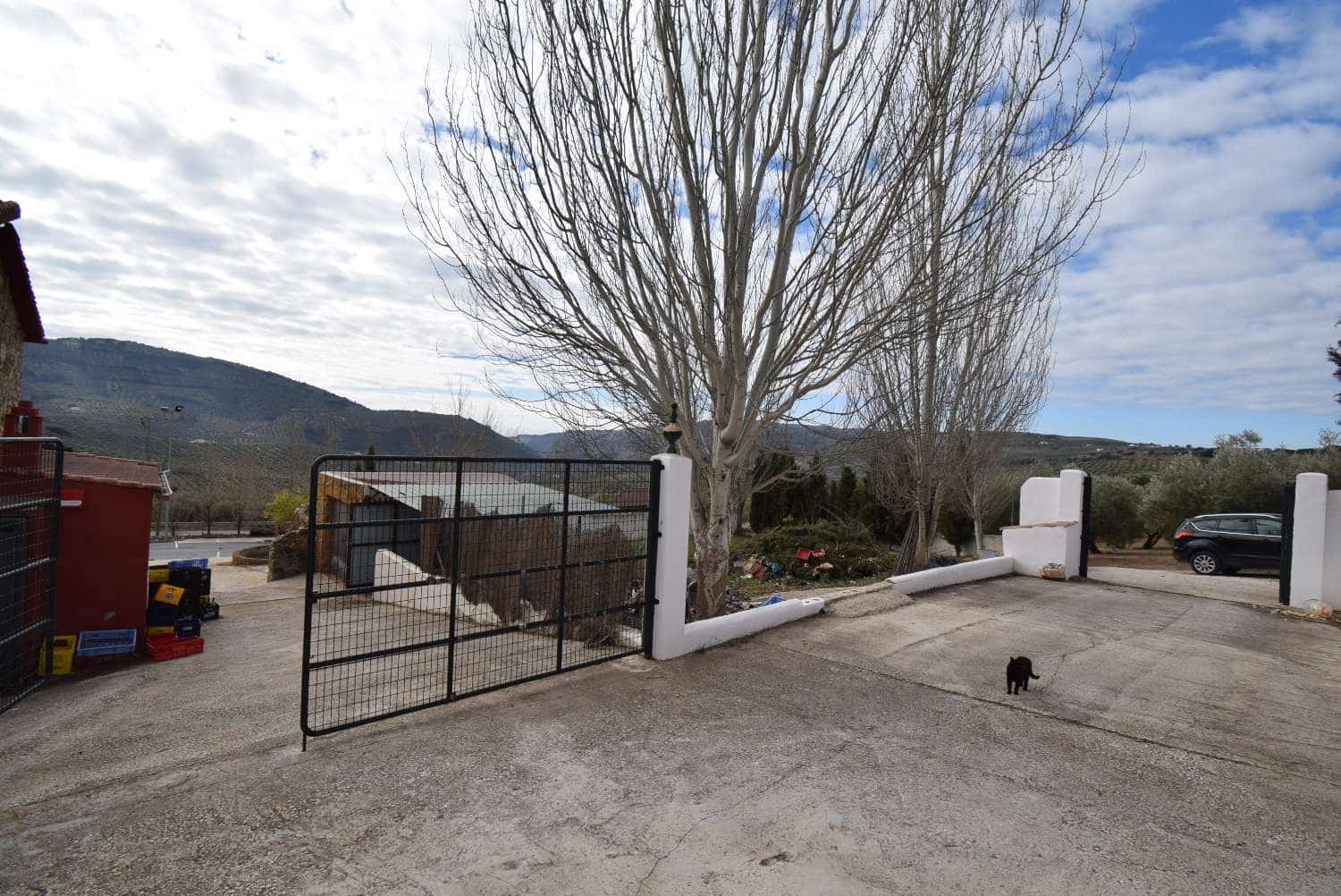 6 soveværelse Finca/Landehus til salg i Montefrio med swimmingpool - € 649.000 (Ref: 7857976)