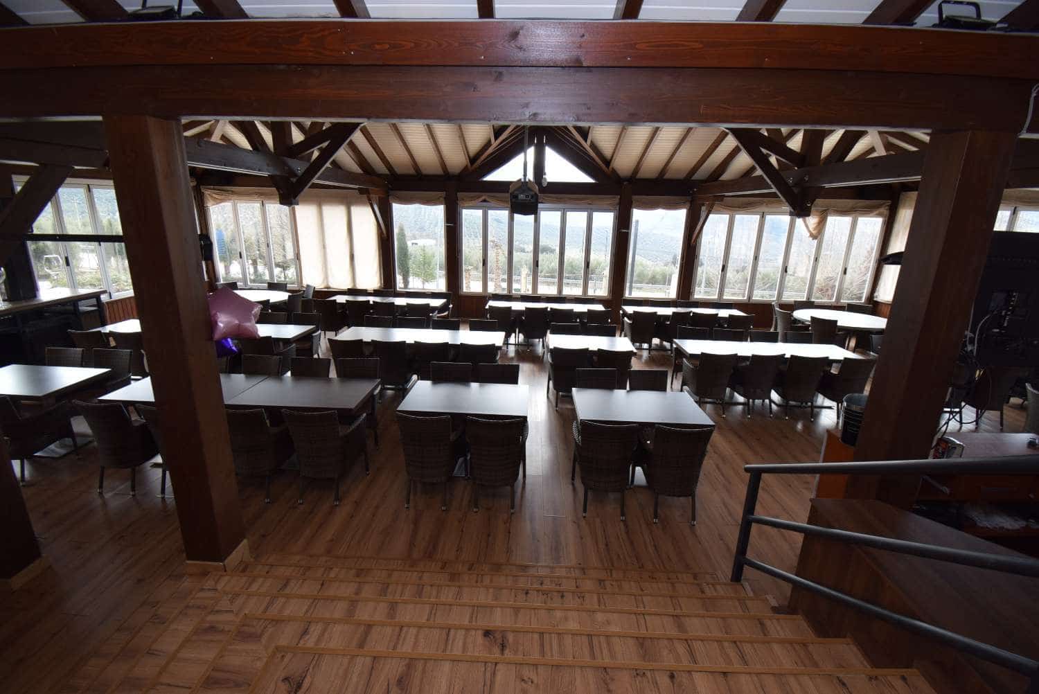 6 soveværelse Finca/Landehus til salg i Montefrio med swimmingpool - € 649.000 (Ref: 7857976)