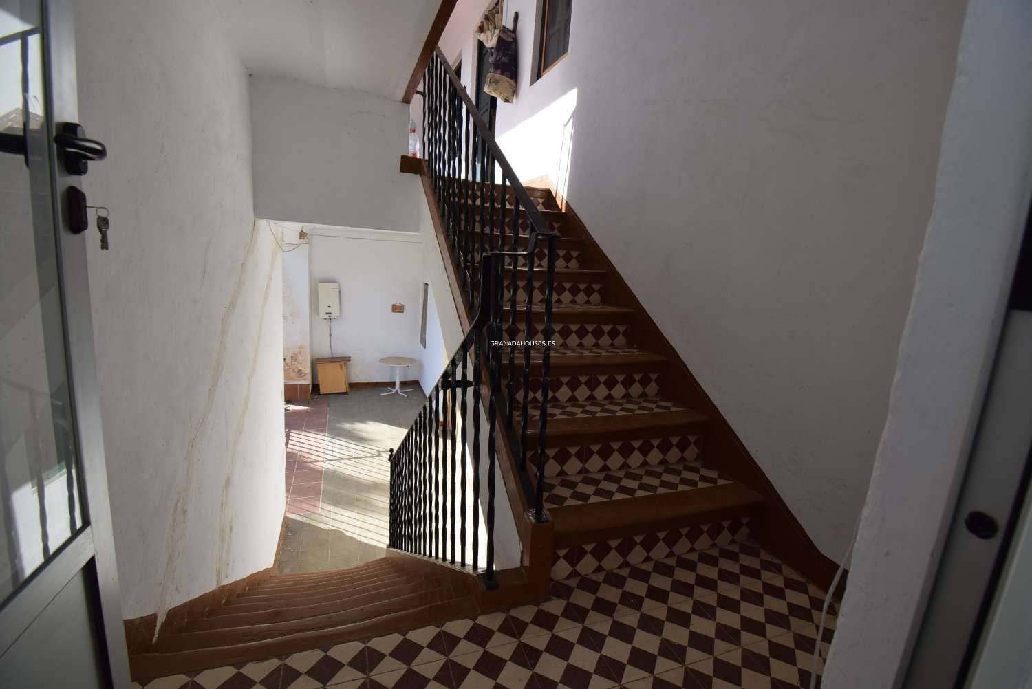 14 bedroom Townhouse for sale in Illora with pool - € 190,000 (Ref: 8069048)