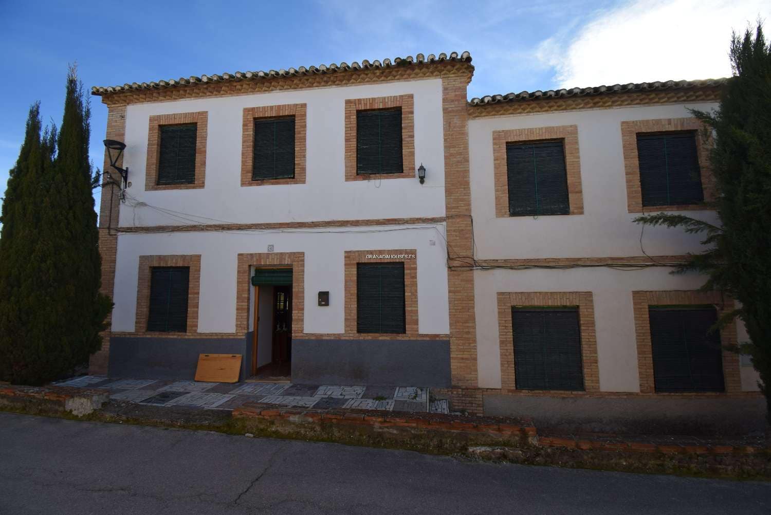 14 bedroom Townhouse for sale in Illora with pool - € 190,000 (Ref: 8069048)