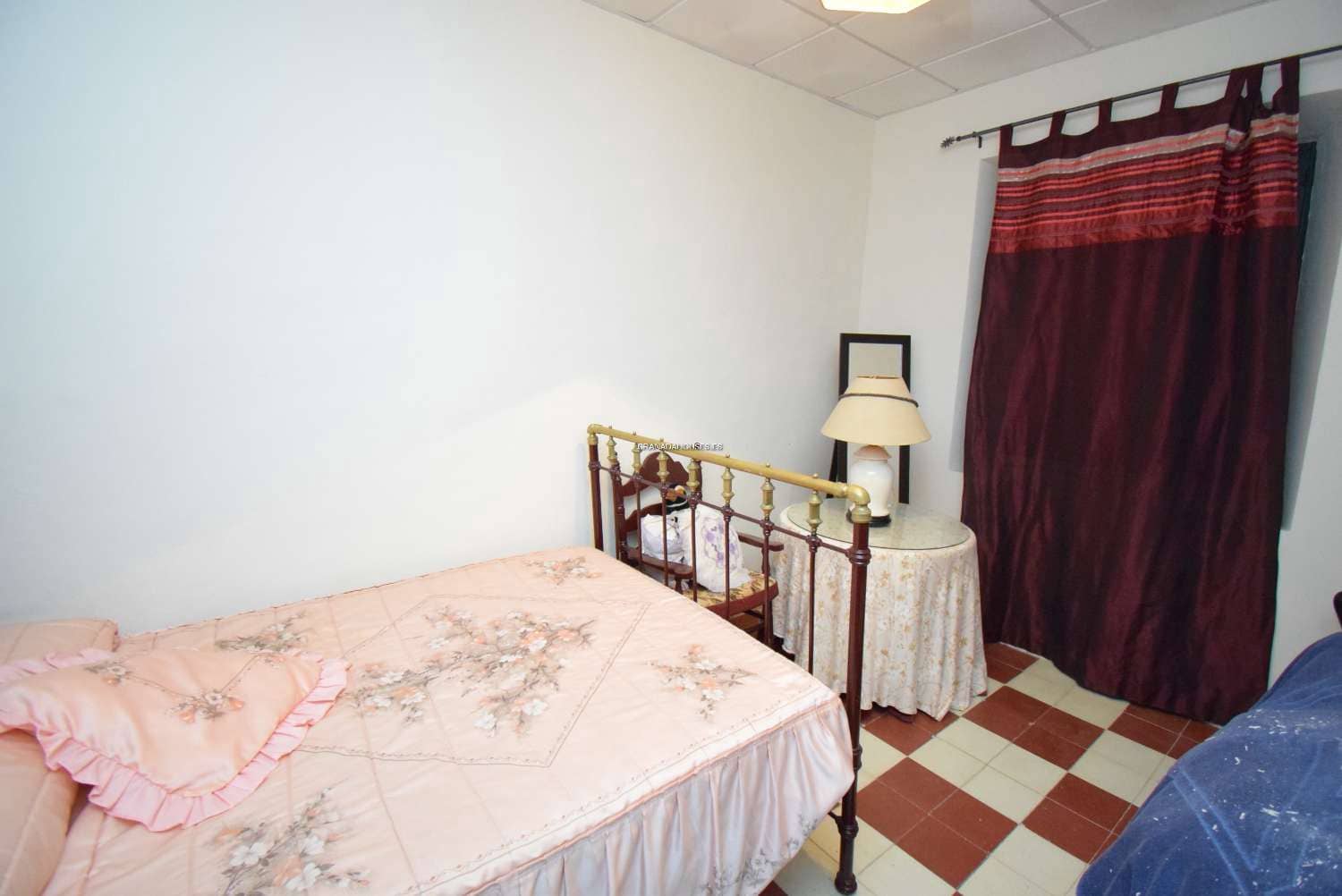 14 bedroom Townhouse for sale in Illora with pool - € 190,000 (Ref: 8069048)