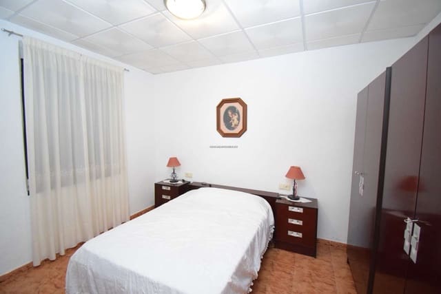 14 camera da letto Casa in vendita in Illora con piscina - 190.000 € (Rif: 8069048)