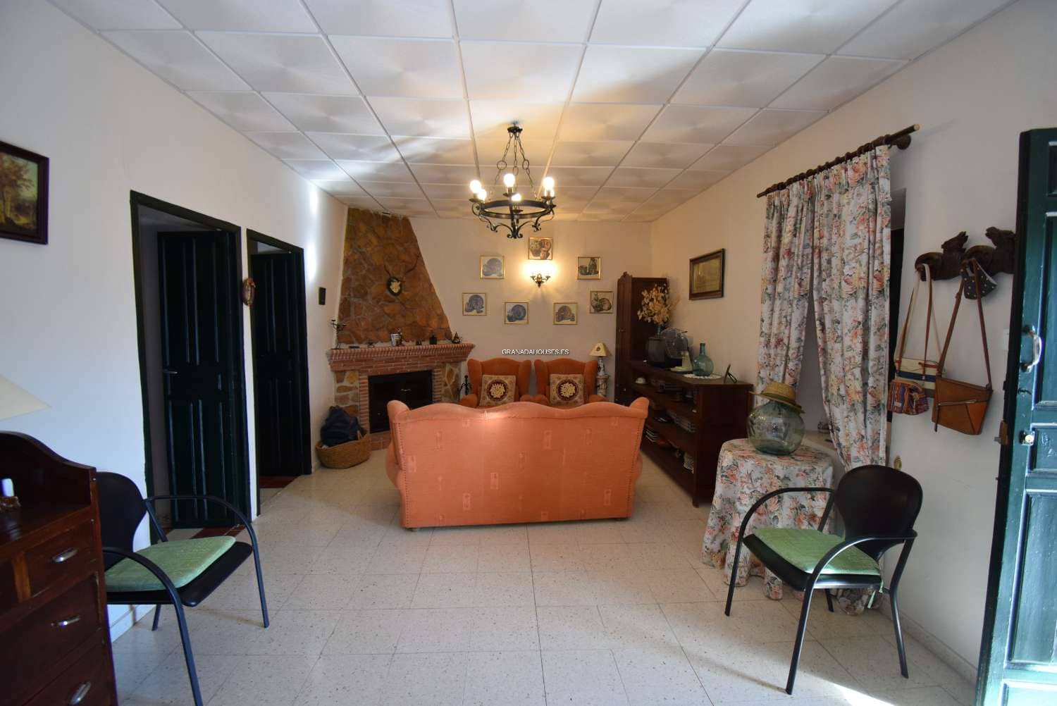 14 bedroom Townhouse for sale in Illora with pool - € 190,000 (Ref: 8069048)