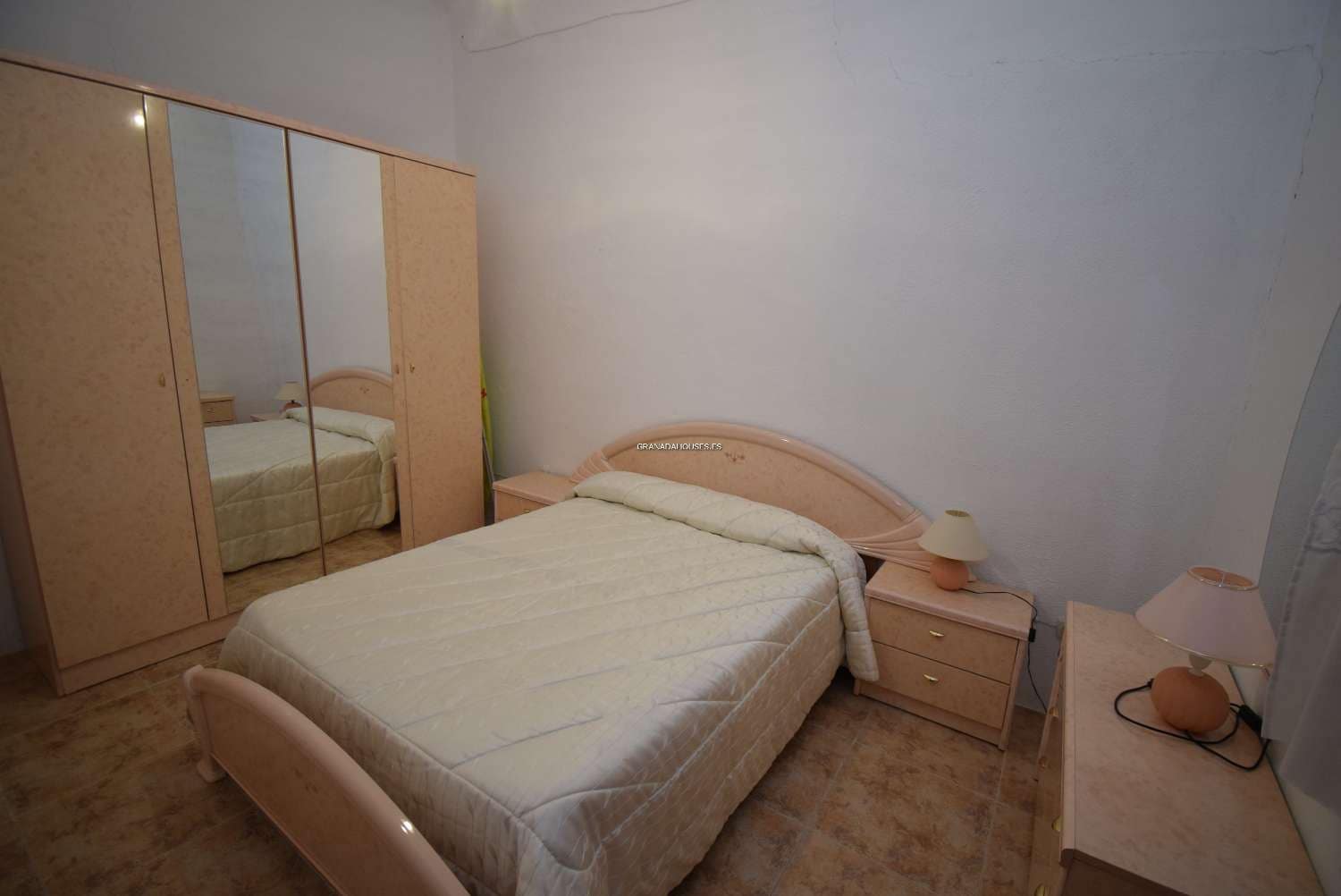 14 bedroom Townhouse for sale in Illora with pool - € 190,000 (Ref: 8069048)