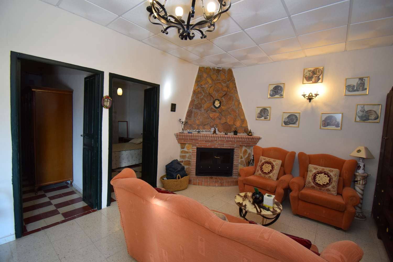 14 bedroom Townhouse for sale in Illora with pool - € 190,000 (Ref: 8069048)