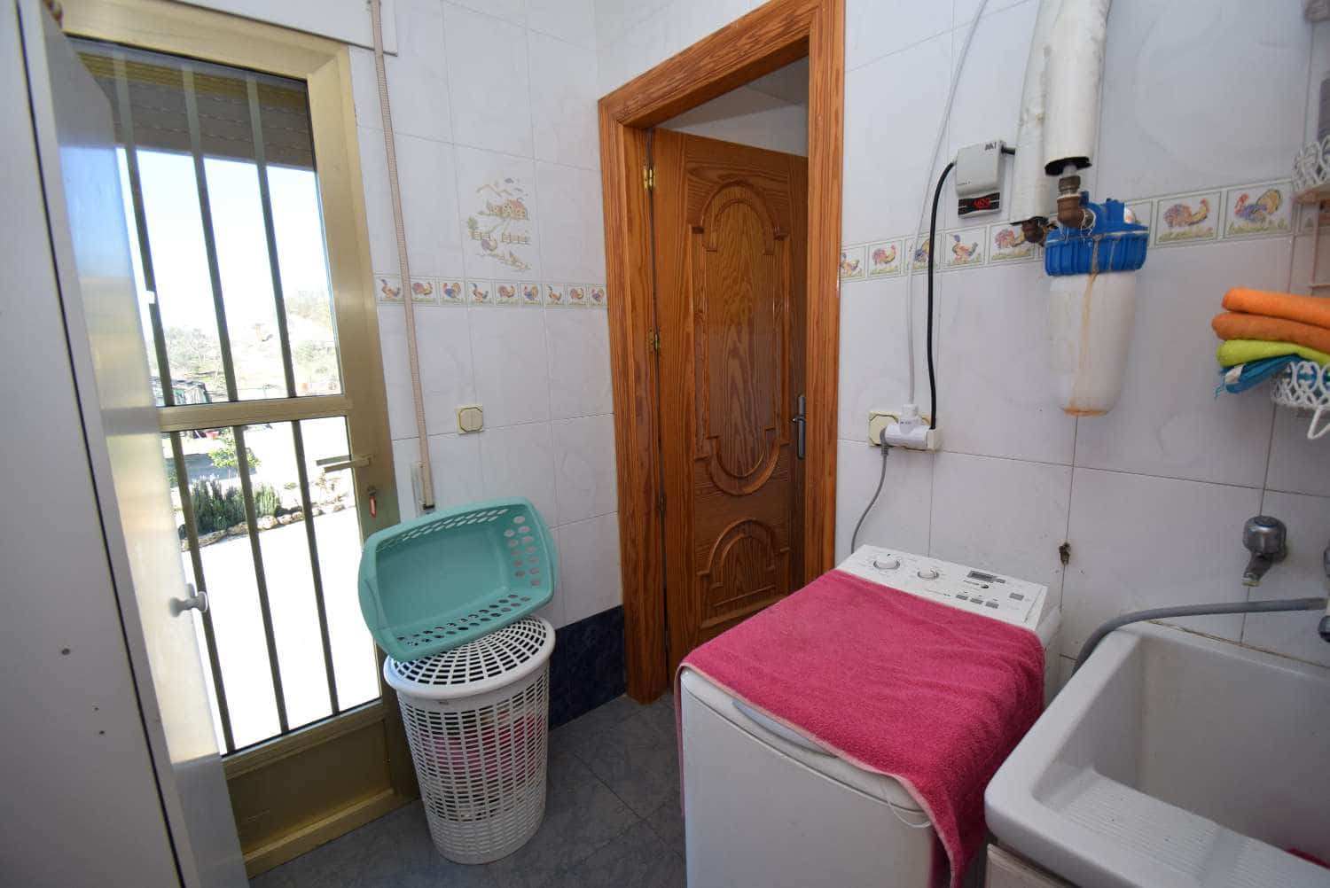 3 soveværelse Finca/Landehus til salg i Loja - € 399.950 (Ref: 8130851)