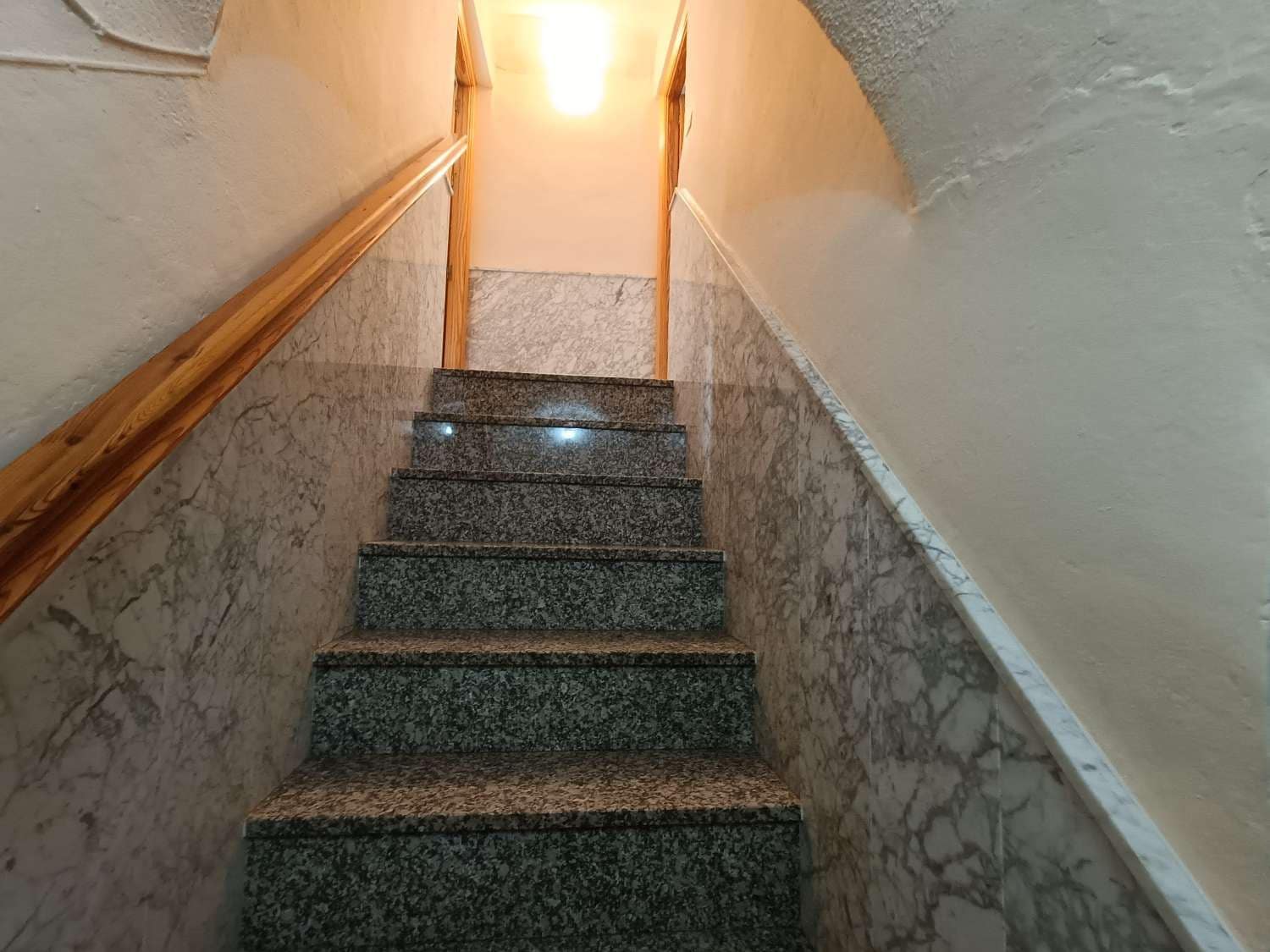 7 chambre Maison de Ville à vendre à Alhama de Granada - 119 000 € (Ref: 8132777)