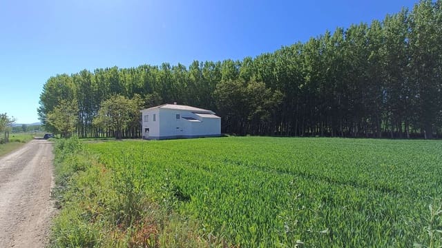 4 soveværelse Finca/Landehus til salg i Alcalá la Real - € 160.000 (Ref: 8249754)