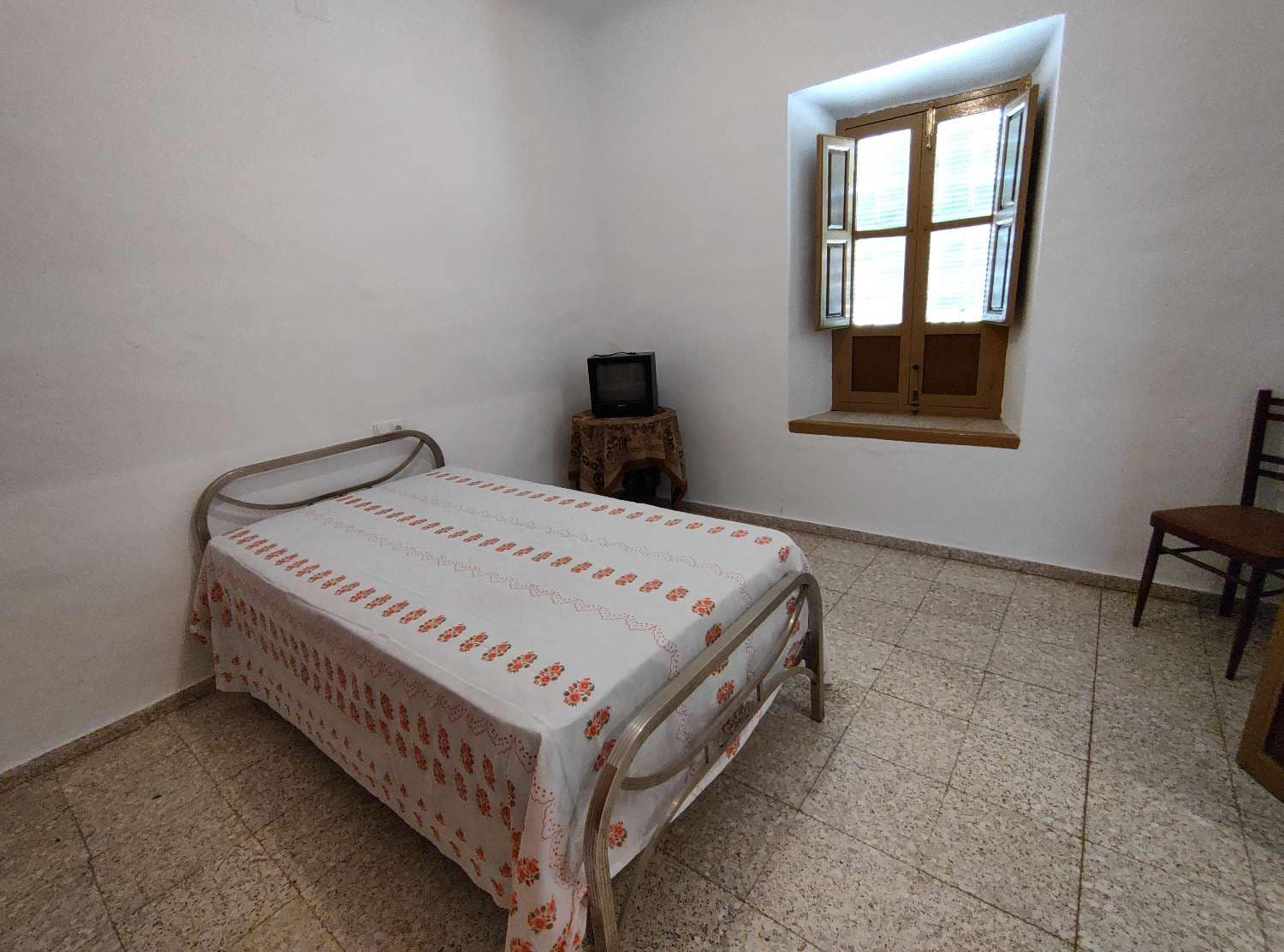 4 soveværelse Byhus til salg i Illora - € 128.000 (Ref: 8322371)