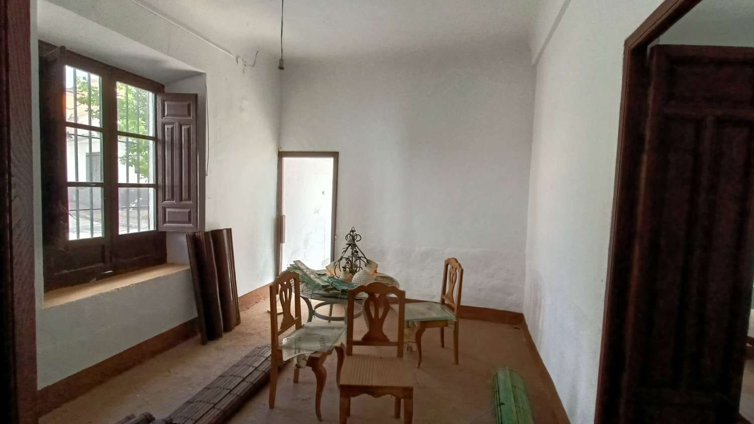 9 soveværelse Byhus til salg i Jayena - € 195.000 (Ref: 8331330)