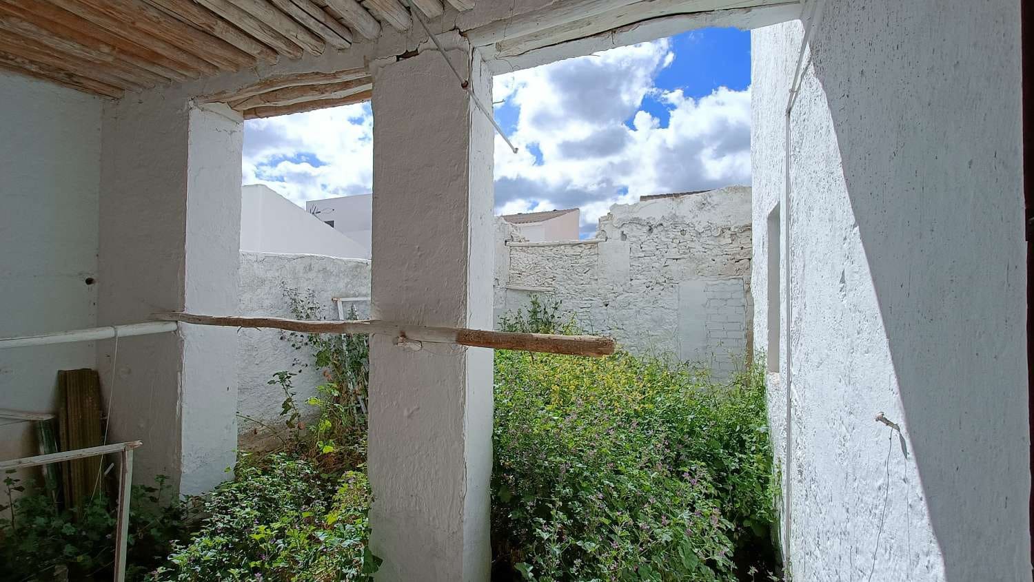 9 soveværelse Byhus til salg i Jayena - € 195.000 (Ref: 8331330)